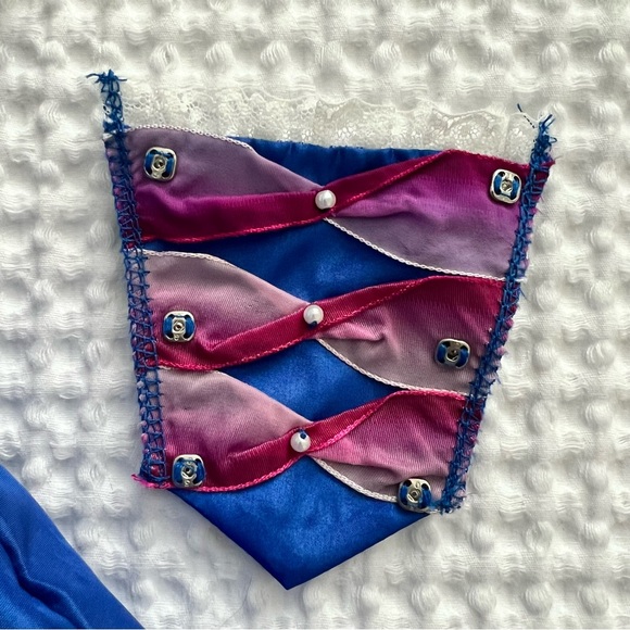 Pleasant Company American Girl Felicity Christmas Party Dress with hangers - Picture 4 of 15